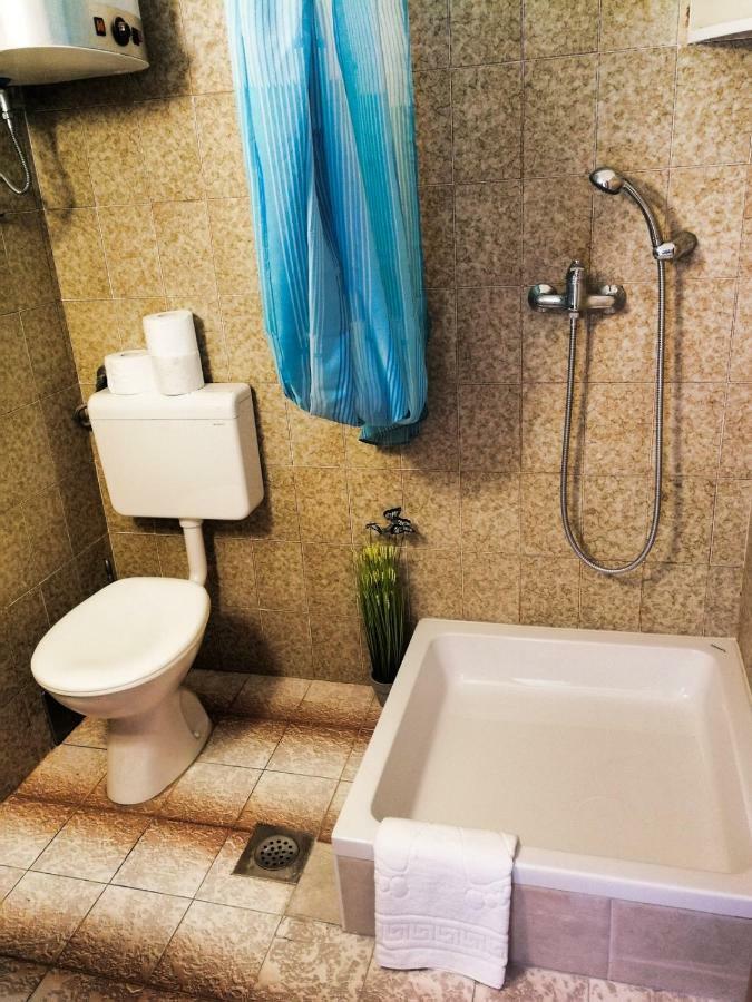 Apartman Damir Sumartin Ngoại thất bức ảnh